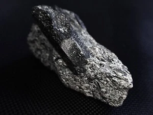 Tourmaline var Schorl. Mount Isa,  Queensland, Australia.                   S808 - Imagen 1 de 5