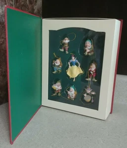 Disney Storybook Christmas Snow White & Seven Dwarfs Ornament Collection - Picture 1 of 6