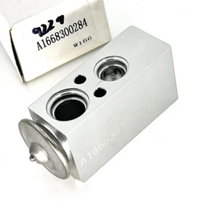 A/C Expansion Valve for Mercedes-Benz GL350 2014-2016 ML550 2012-2014 GLE63 AMG - Picture 1 of 6