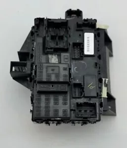 FORD F150 F-150 BCM CABIN FUSE JUNCTION RELAY BOX 11-13 EC3T-14B476-BA OEM - Picture 1 of 7