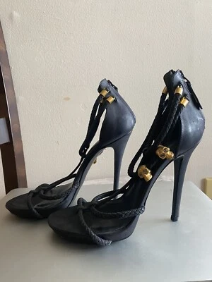 Alexander McQueen Heels 37 Black Skull WORN ONCE GREAT CONDITION - Image 1 of 4