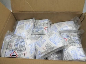 (200) 50g Super Dry Desiccant Packs Moisture Absorber Calcium Chloride Packets - Picture 1 of 8