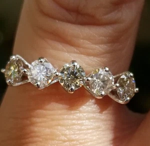 1TCW Fancy Champagne Diamond 18k white gold band - Picture 1 of 18