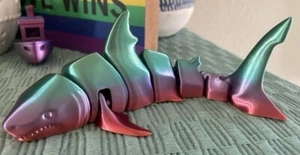 Gran tiburón blanco articulado, juguete flexible inquieto, impreso en 3D - Imagen 1 de 37