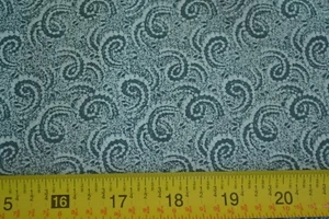 31" Long, Vintage, Dark-Green on Lt-Green Quilt Cotton, Fabric Traditions, N694 - Picture 1 of 5