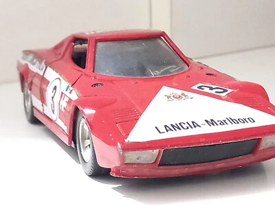 BURAGO LANCIA STRATOS RALLY  MARLBORO WOLRD CHAMPIONCHIP TEAM SCALA 1/24 301531 - Immagine 1 di 4
