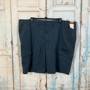 WRANGLER AUTHENTICS STRETCH CARGO SHORTS Blue Cell Phone Pocket Size 52 - Picture 1 of 11