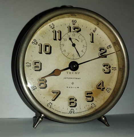 ANTIQUE ANSONIA ART-DECO "TRUMP RADIUM" MECHANICAL PEG LEG ALARM CLOCK WORKING Cover
