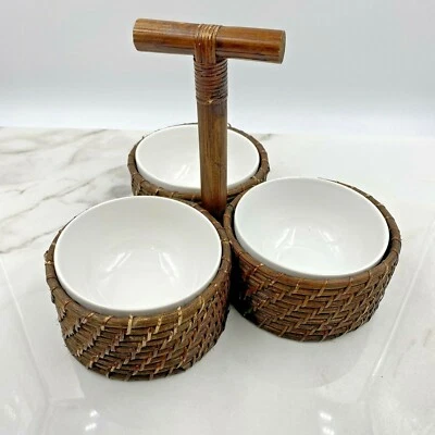 Juego de servir cuencos de inmersión de mimbre 222 5th bandeja de transporte tejida Foto 1 de 4