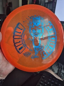 Discmania Mind Bender Simon Lizotte - MD1 MF C-Line 178g - Orange w/ Blue Foil - Picture 1 of 2