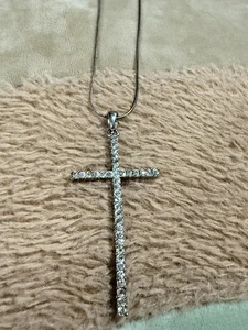 Colgante de cruz de plata de ley 925 con cadena creada en laboratorio circonita cúbica de 2" - Imagen 1 de 6