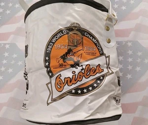 Vintage 1984 Baltimore Orioles Can Cooler Lunch Bag. National Premium Beer 54-84 - Picture 1 of 11