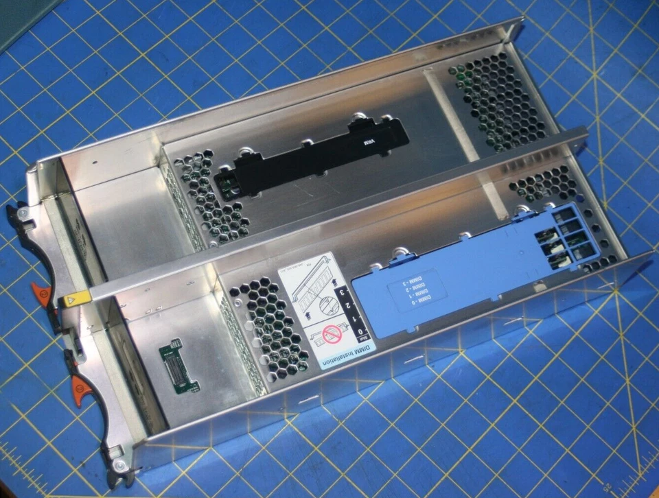 EMC TRPE-CP 110-093-003B CX4 CPU module with 3GB ram Dell F421M - Image 1 of 4