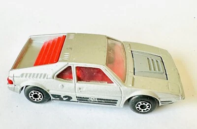BMW MI 1981 Matchbox Lesney #52 plateado con interior rojo M.1. Escala 1:55 Foto 1 de 4