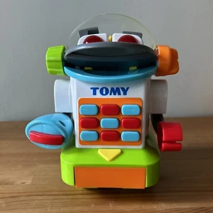 Bot de colección Tomy Toomies Mr Shop - Robot de juguete para caja registradora - Luces y sonidos - Imagen 1 de 8