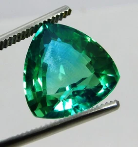 Natural 23.35 Ct Trillion Shape Muzo Mine Colombian Emerald Loose Gems Certified - Picture 1 of 6