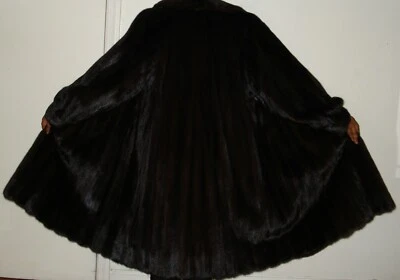 Abrigo de piel de visón Revillon Natural Ranch talla 4-6 EXCELENTE ESTADO Envío gratuito Foto 1 de 4