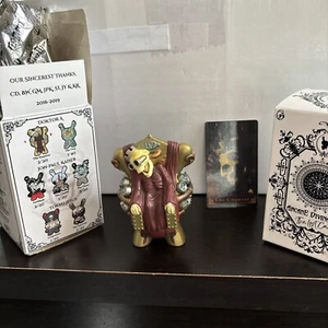 Kidrobot Arcane Divination: The Lost Cards - The Emperor Dunny - Picture 1 of 8