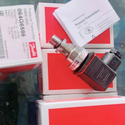 Danfoss MBS1900 pressure transmitter 064G6586 - Image 1 of 2