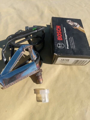 Датчик кислорода Bosch 16198 подходит для Saab Volvo 9-5 S60 S80 V70 XC70 XC90 1999-2004 - Изображение 1 из 2