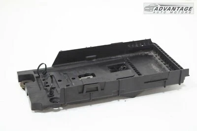 Ford Fusion 2013-2020 2,5 L bandeja de batería caja soporte soporte OEM Foto 1 de 4