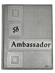 1958 Anuario de Escuela Secundaria Hermanos Christian Paramount California CA Embajador - Imagen 1 de 9