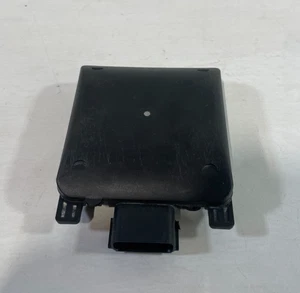 Módulo de control de radar punto ciego trasero derecho Cadillac CT5 2020-2024 #104968 - Imagen 1 de 7