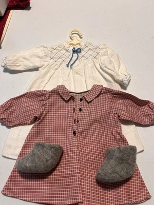Camisón, abrigo y calcetín pantuflas American Girl Doll Kirsten 1993-1994 Foto 1 de 4