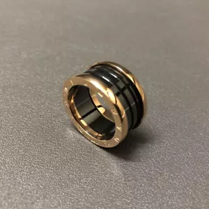 Men Women Black Rosegold Stainless Steel Band Ring Fashion Wedding Lover Size 7 - Picture 1 of 7
