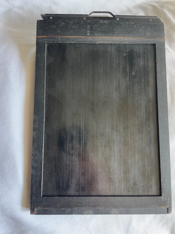 Large Format 5 x 7  / 7 x 5 film holder ( four available - price per holder) - Image 1 of 4