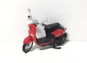 Aoshima Capsule Gashapon 1:32 Yamaha Motorcycle Collection Model A - Picture 1 of 4