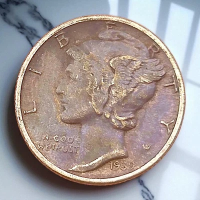 1939 Mercury Dime Silver 90% US Coin Circulated Vintage Winged Liberty Head - Image 1 of 4