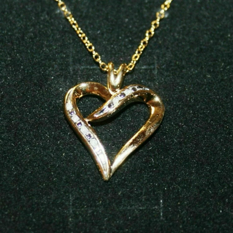 Collar colgante de corazón abierto de 6 pequeños diamantes de oro amarillo de 14 k sobre 925 SS  Foto 1 de 4