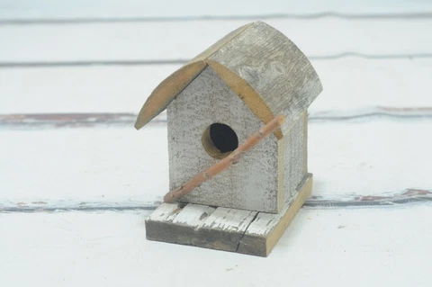 Bird House Primitive Hand Made Vintage Salvage Wood White Birdhouse #SO9-22-15 Cover