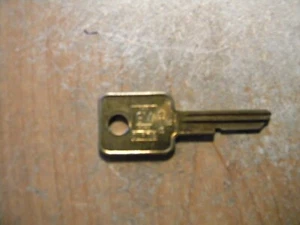 Curtis GM B44 llave de encendido en blanco Qty 1 Oldsmobile Chevrolet Buick - Imagen 1 de 2