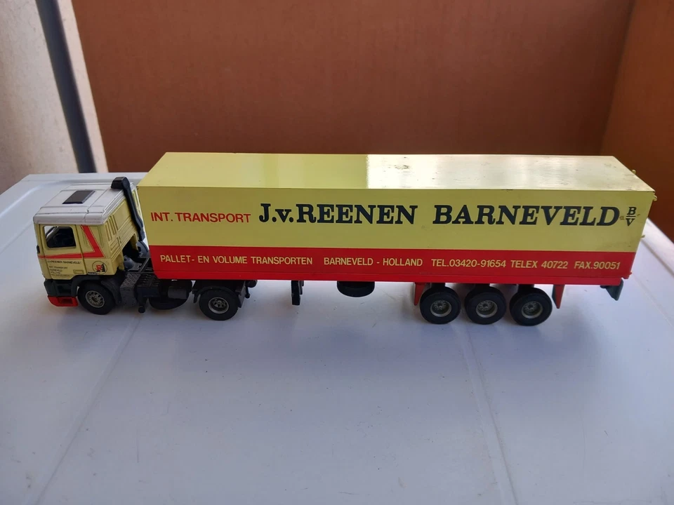 CAMION TRUK  CON RIMORCHIO DAF 95 TEKNO  1/50 - Immagine 1 di 4