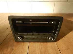 Autoradio Skoda Fabia II 5J Rapid Radio MP3 CD Player 5J0035161E SWING Original - Bild 1 von 3