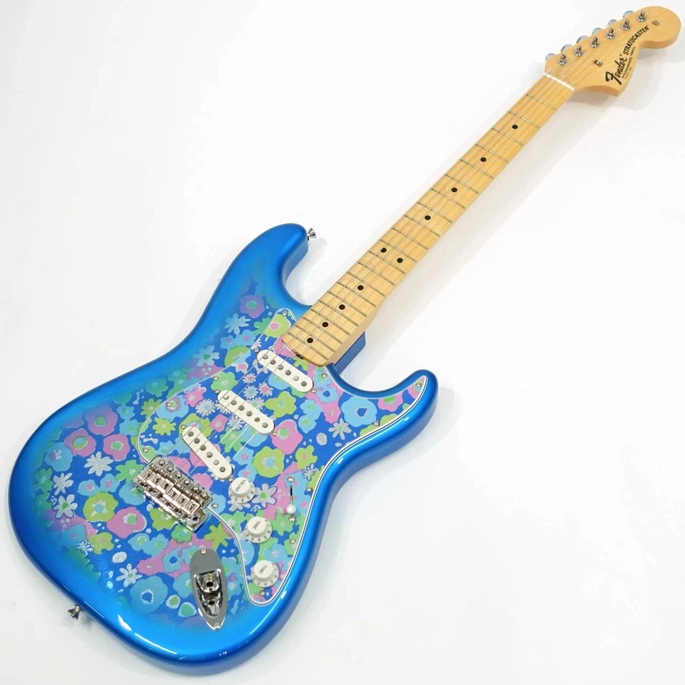 Fender édition limitée STRATOCASTER bleu fleurs 2025 modèle limité - Photo 1/4