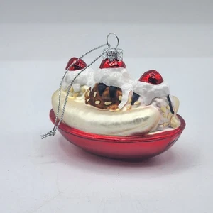 Adorno de Navidad de helado dividido de plátano de vidrio soplado - Imagen 1 de 3