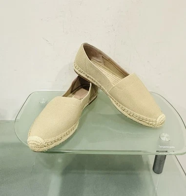 Zapato alpargata Banana Republic de lona sin cordones beige para mujer talla 10M Foto 1 de 4