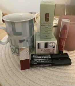 Clinique Set Tasse (Rarität), Mascara, Chubby Stick, Moisture Surge 8 Teile Neu - Bild 1 von 8