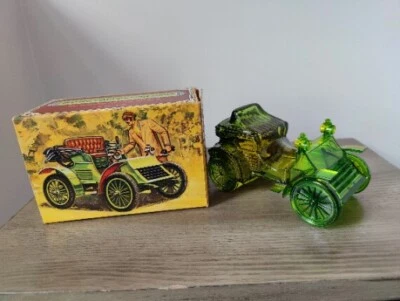 Decantador completo para después del afeitado Avon Glass Haynes Apperson 1902 para auto Tai Winds Foto 1 de 4