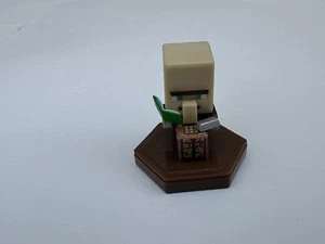 Minecraft Earth Boost Crafting Villager 1 Inch Loose Mini Figure Mattel Toy - Picture 1 of 5