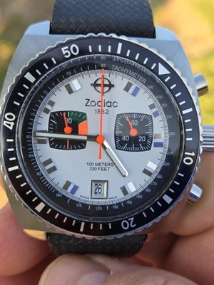 Zodiac Sea Dragon Chronograph ZO2211 – Swiss Made – Panda Dial – Very Rare 100M - Image 1 of 4