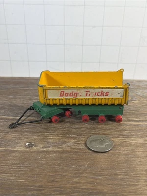 Matchbox Diecast Kingsize Freuhauf Tipper Vehicle Dodge Trucks Yellow/Green - Image 1 of 4