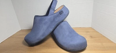 Zuecos FitFlop Shuv Nubuck con correa trasera | Zuecos sin cordones de cuero talla 9 para mujer Foto 1 de 4