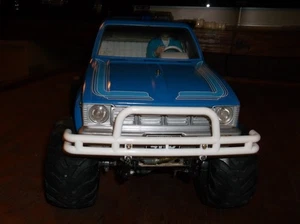 VINTAGE TAMIYA T0YOTA BRUSIER 1 10 SCALE RC TRUCK - Picture 1 of 13