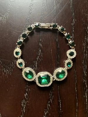 GIVENCHY Silver tone Green Color Crystal and Pave Flex Bracelet NEW $78 - Image 1 of 4