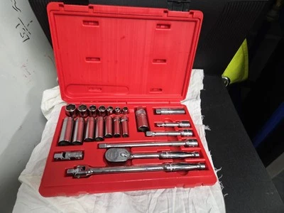 Snap On Tools NEW 222AFSMP 22 Piece 3/8" Drive Metric General Service Socket Set - Image 1 of 2