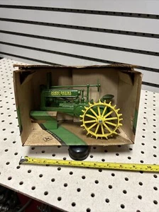 ERTL John Deere GP Wide Tread Model A Tractor Narrow Front End 50th Anniversary - Picture 1 of 5